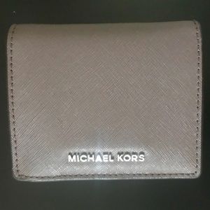 Michael Kors Bi-Fold Wallet w/ Coin Purse